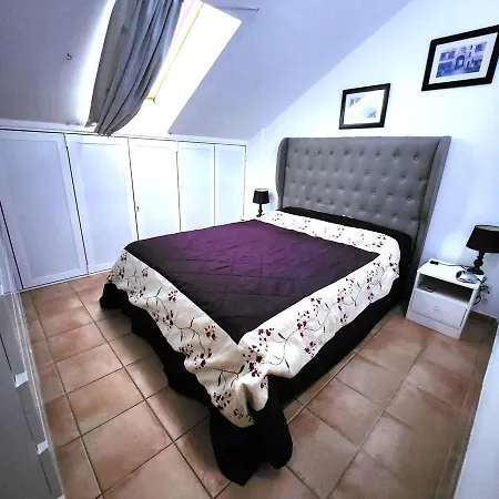 Apartment Two Bedroom Duplex In Castle Harbourc206