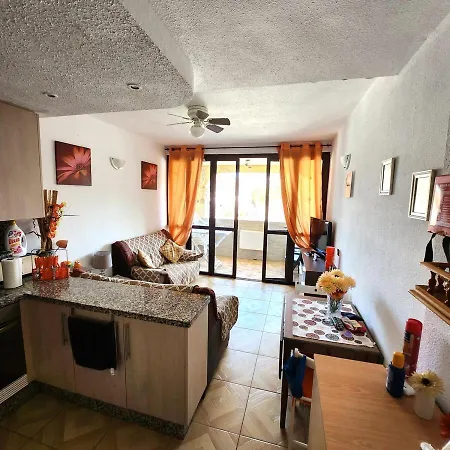 Two Bedroom Duplex In Castle Harbourc206 Apartment