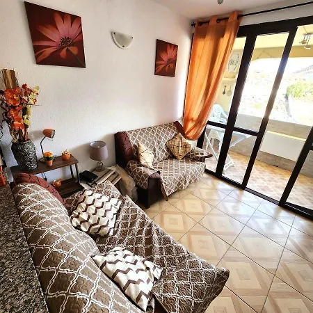 Two Bedroom Duplex In Castle Harbourc206 * Los Cristianos (Tenerife)