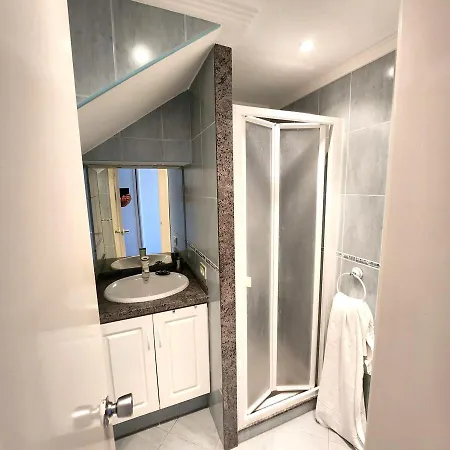 Apartment Two Bedroom Duplex In Castle Harbourc206